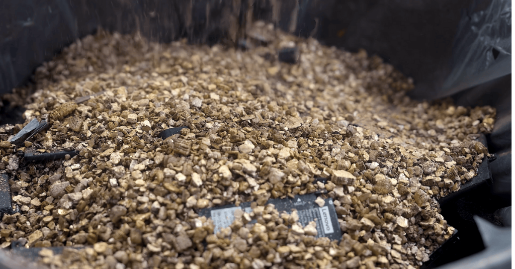 lithium battery inside the vermiculite